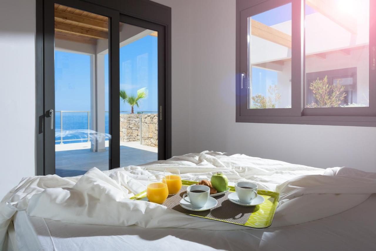 Kathisma Bay Villas - Luxury Villas - Villa Helios Kalamítsi 외부 사진