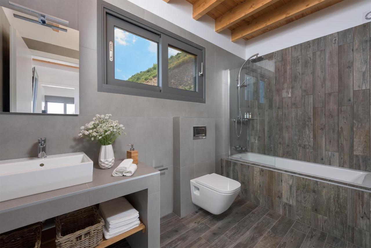 Kathisma Bay Villas - Luxury Villas - Villa Helios Kalamítsi 외부 사진